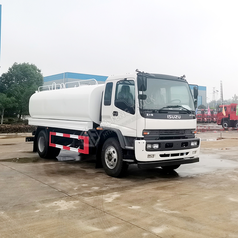 Isuzu Cami&oacute;n De Suministro De Agua De 15 Toneladas