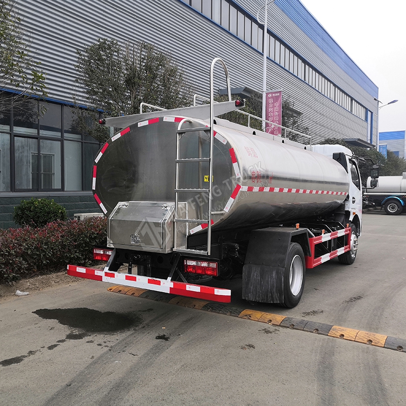 Dongfeng Cami&oacute;n Cisterna De Leche De 8,5 Metros C&uacute;bicos
