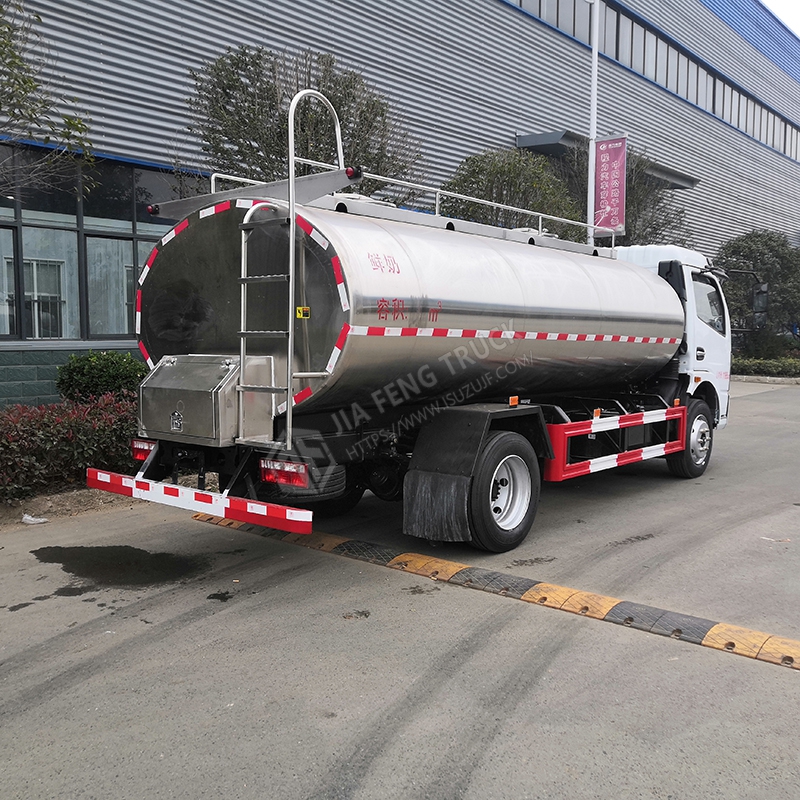 Dongfeng Cami&oacute;n Cisterna De Leche De 8,5 Metros C&uacute;bicos