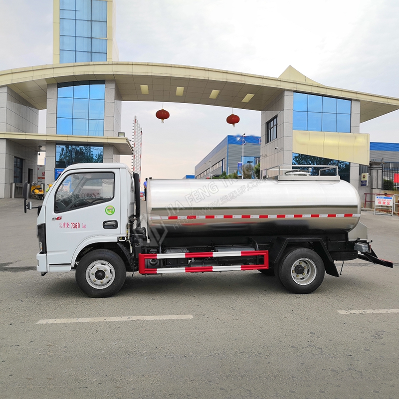 Dongfeng Dolika Cami&oacute;n Cisterna De Leche De 4,7 Metros C&uacute;bicos