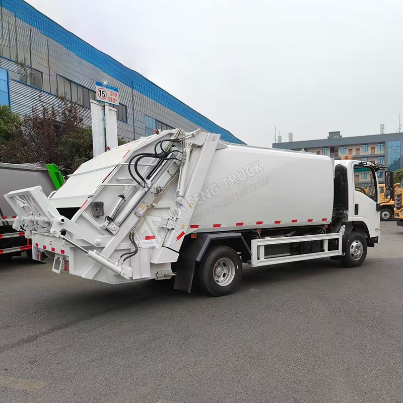 Cami&oacute;n De Basura Compactador Isuzu KV600