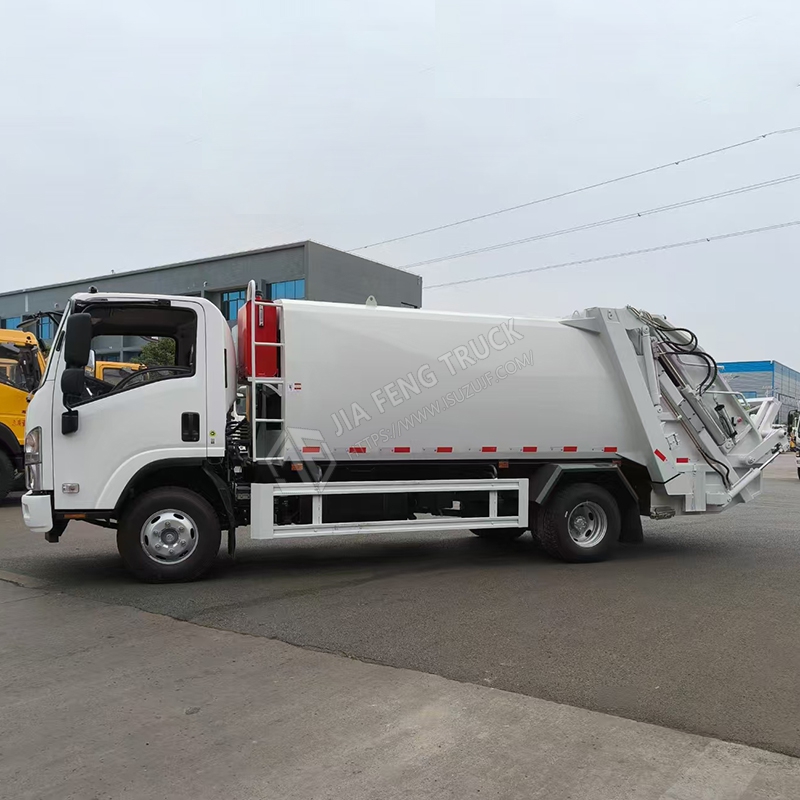 Cami&oacute;n De Basura Compactador Isuzu KV600