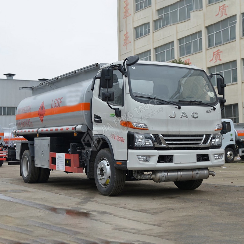 Cami&oacute;n Cisterna De Combustible JAC V7 6000L