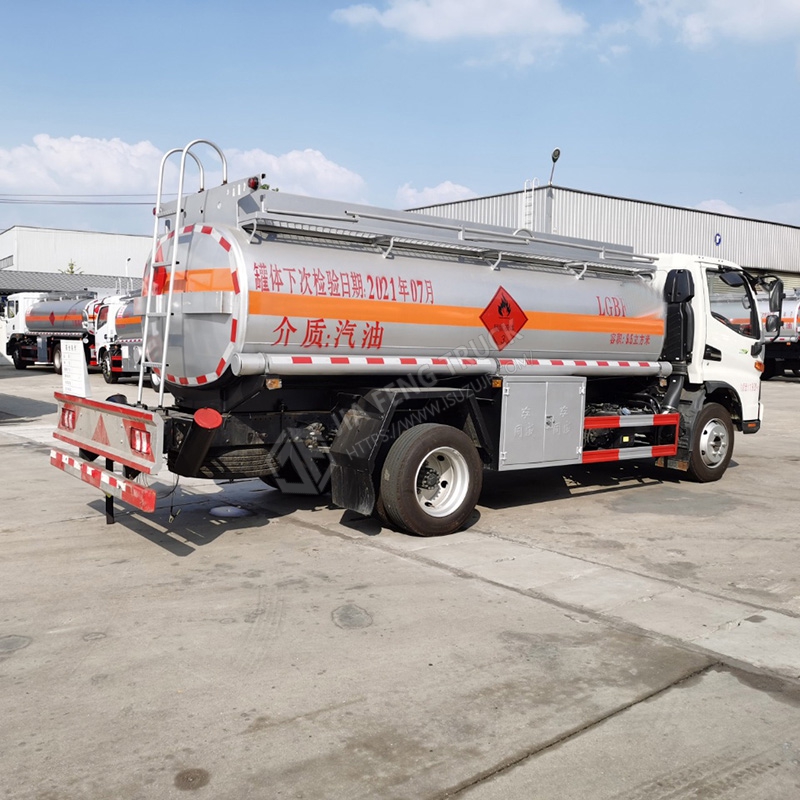 JAC Junling Cami&oacute;n Cisterna De Combustible De 8 Toneladas