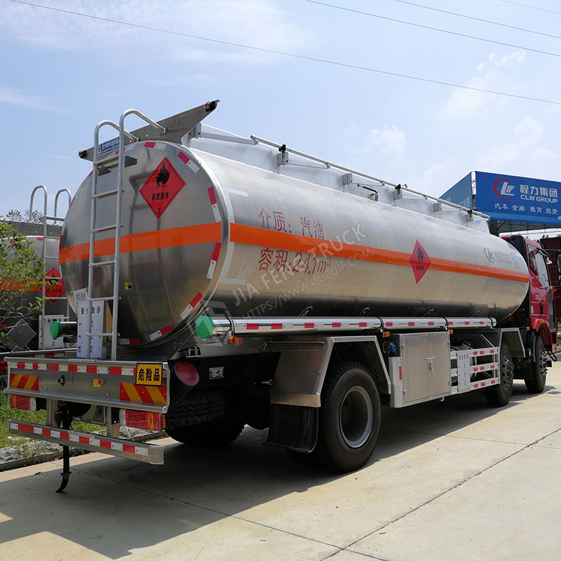 FAW 4x8 20-ton aluminum alloy oil tanker truck