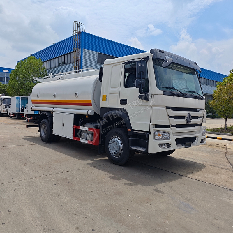 Sinotruk HOWO 4x2 Tank Truck