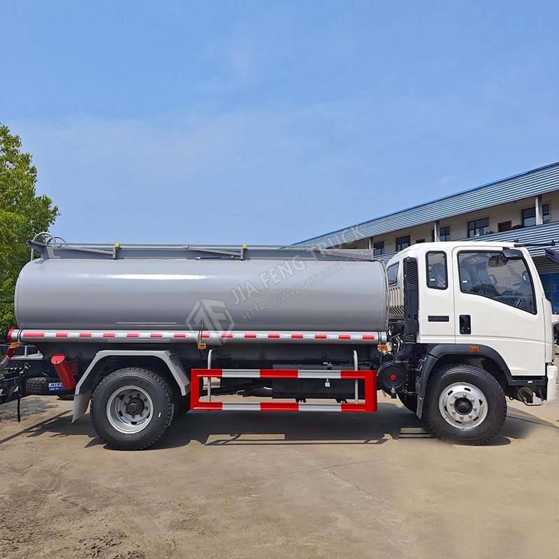 Sinotruk HOWO 4x2 Fuel Truck
