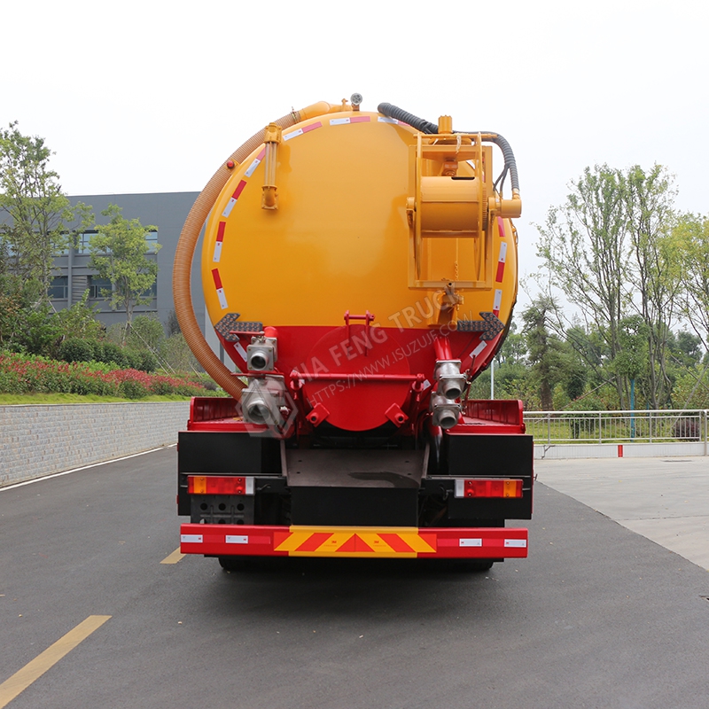 Dongfeng Tianlong Cleaning and Sewage Suction Truck